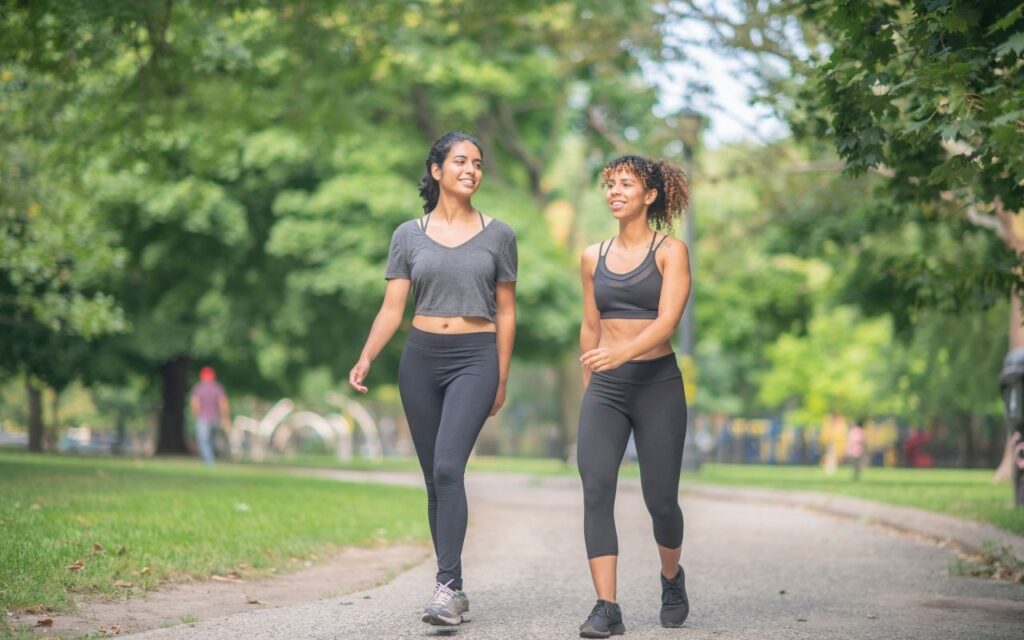 Como começar a emagrecer sem dietas malucas: Pratique atividade física regularmente